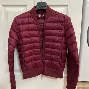 Tna Chalet Supper Light Packable Bomber jacket